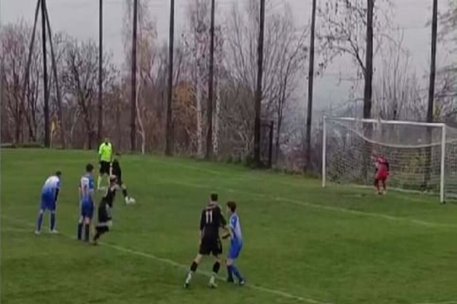 Jarosław Królewski pokazał nerwy ze stali! Tak strzela rzuty karne prezes Wisły Kraków [WIDEO]