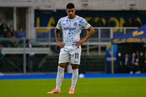 Inter Mediolan chce pozbyć się piłkarza pozyskanego kilka miesięcy temu. Chętnych brak