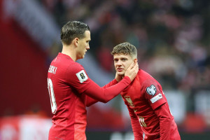 Siedmiokrotny mistrz kraju wraca po Sebastiana Szymańskiego