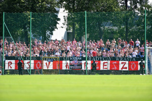 OFICJALNIE: Resovia Rzeszów reaguje na scysję trenera z kibicami. Za te słowa został odsunięty od zespołu
