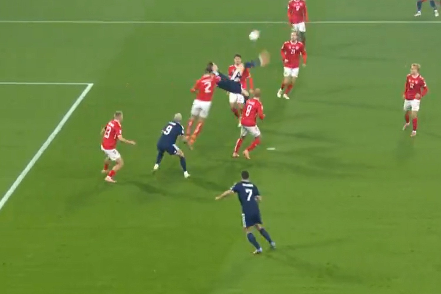 Co za gol dla Szkocji! Polska ma problem [WIDEO]