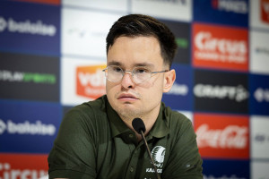 Pracował w Rakowie Częstochowa, teraz może dołączyć do 12-krotnego mistrza kraju