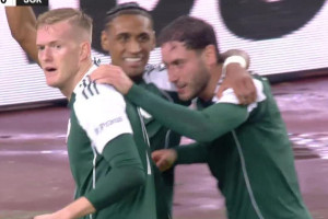 Karol Świderski nie zwalnia tempa. Czwarty gol w piątym meczu w Lidze Europy [WIDEO]