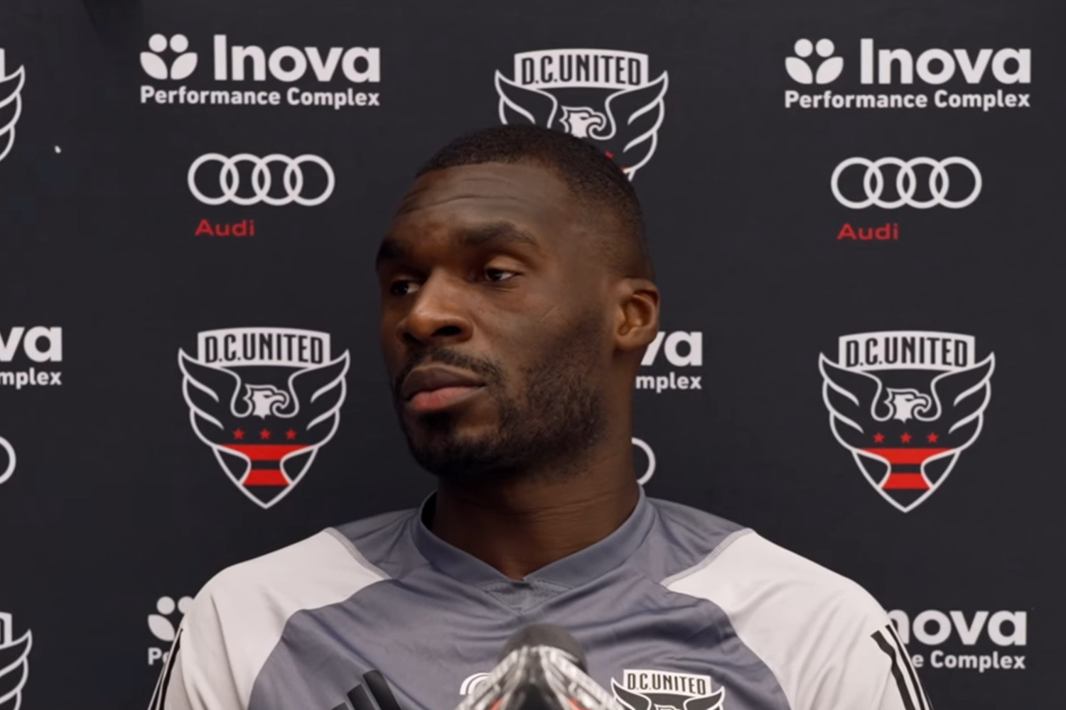 OFICJALNIE: Christian Benteke opuścił klub. Możliwy jednak zwrot akcji...