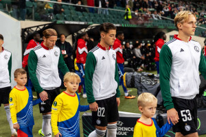 Marek Papszun odbuduje gracza Legii Warszawa? „Był rzucany jak niechciana butelka w szatni”