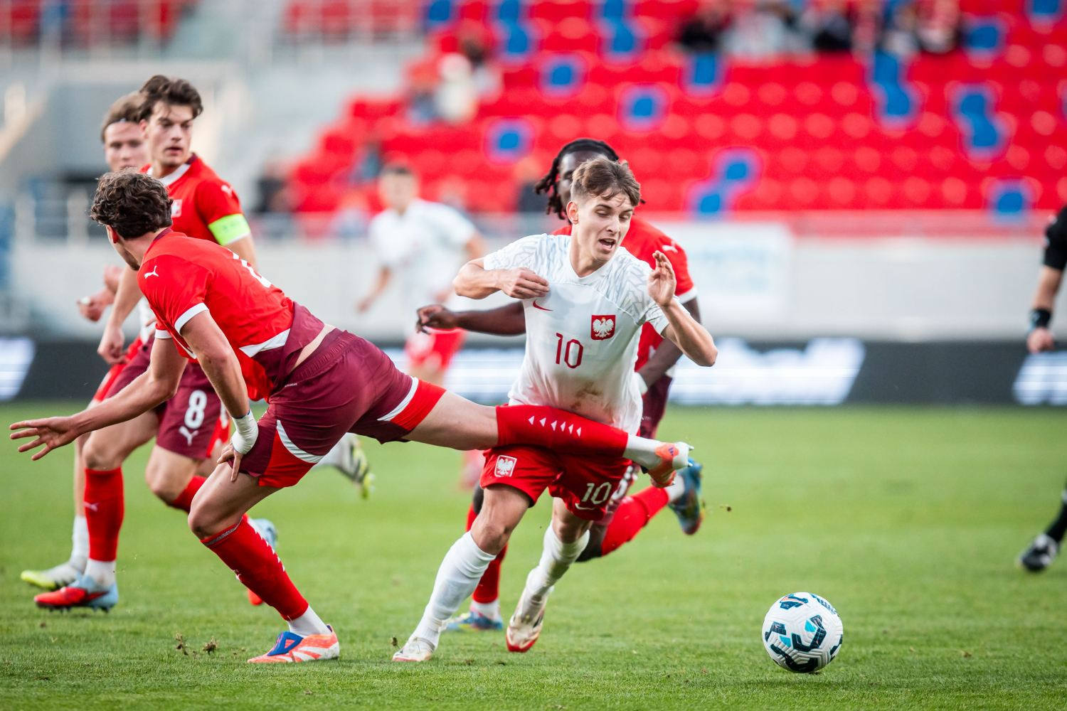 Polski talent był o krok od Manchesteru United. Transfer upadł z jednego powodu