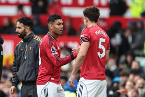 Manchester United otwarty na zatrzymanie dwóch weteranów. Jeden warunek