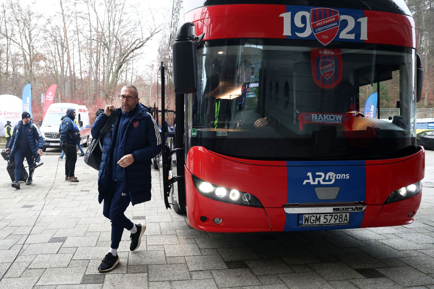 Tyle oferuje obecnie Legia Warszawa za Marka Papszuna?!