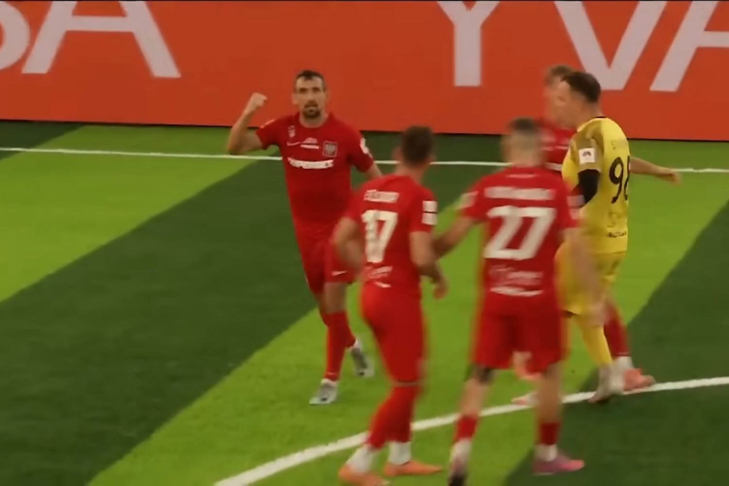 Mistrzowie świata pokonani. Polacy powalczą o półfinał mundialu w Socca [WIDEO]