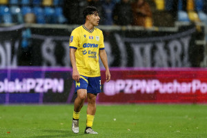 Dawid Szwarga z niego nie korzysta. Pomocnik wzbudza zainteresowanie Śląska Wrocław i Polonii Warszawa