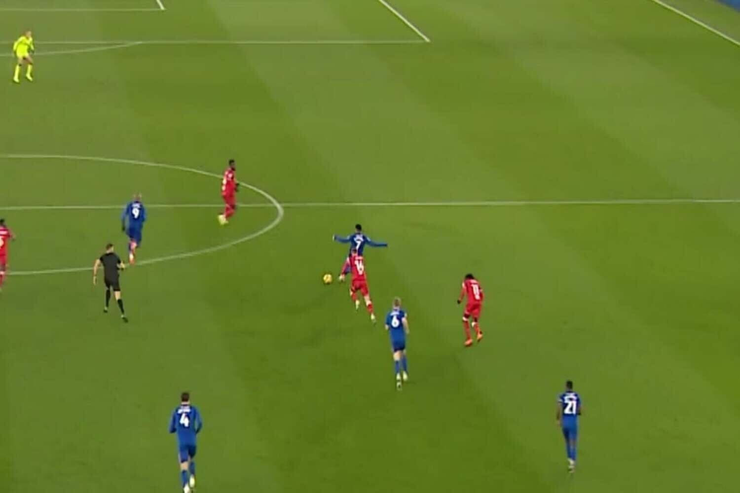 Co za strzał. Piłkarz Leicester City z golem sezonu Championship?! [WIDEO]