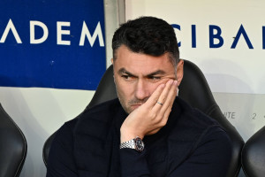 OFICJALNIE: Kacper Kozłowski bez trenera. Burak Yılmaz zrezygnował z prowadzenia zespołu