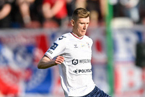 To ma być nowy napastnik w drużynie Łukasza Piszczka. 117 występów w Ekstraklasie