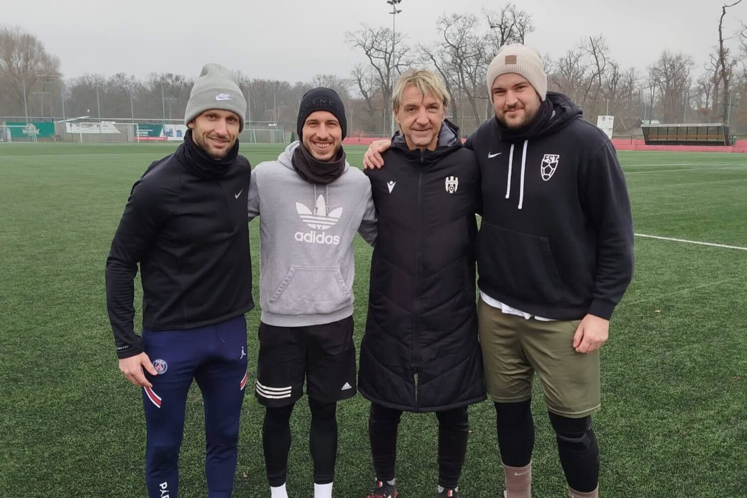 Piłkarz Górnika Zabrze trenuje na obiekcie trzecioligowca