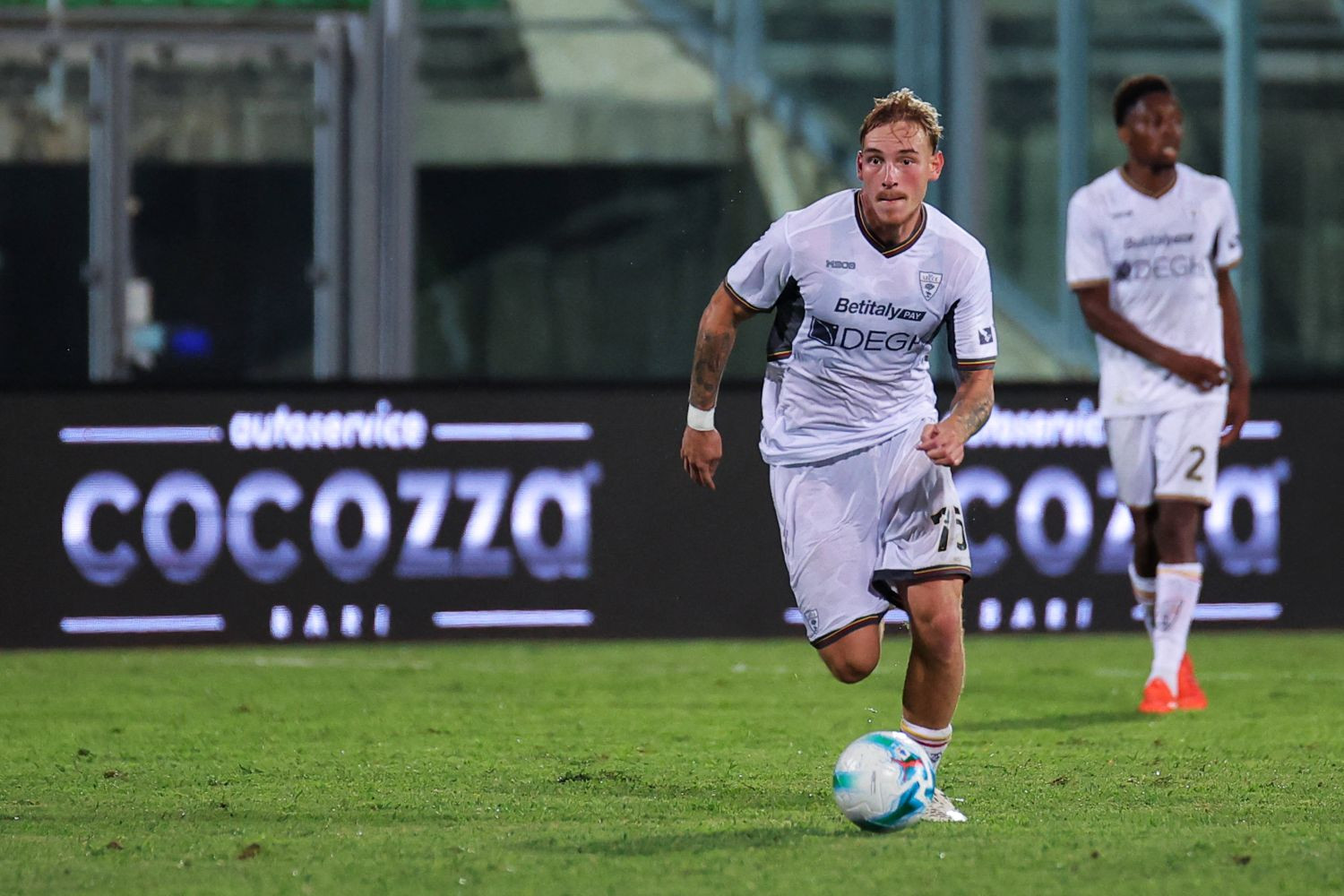 Jest wyceniany na 1,7 miliona euro, trafi do Widzewa Łódź?!