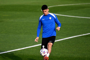 Raków Częstochowa może o nim zapomnieć. Pomocnik finalizuje najwyższy transfer w historii ligi