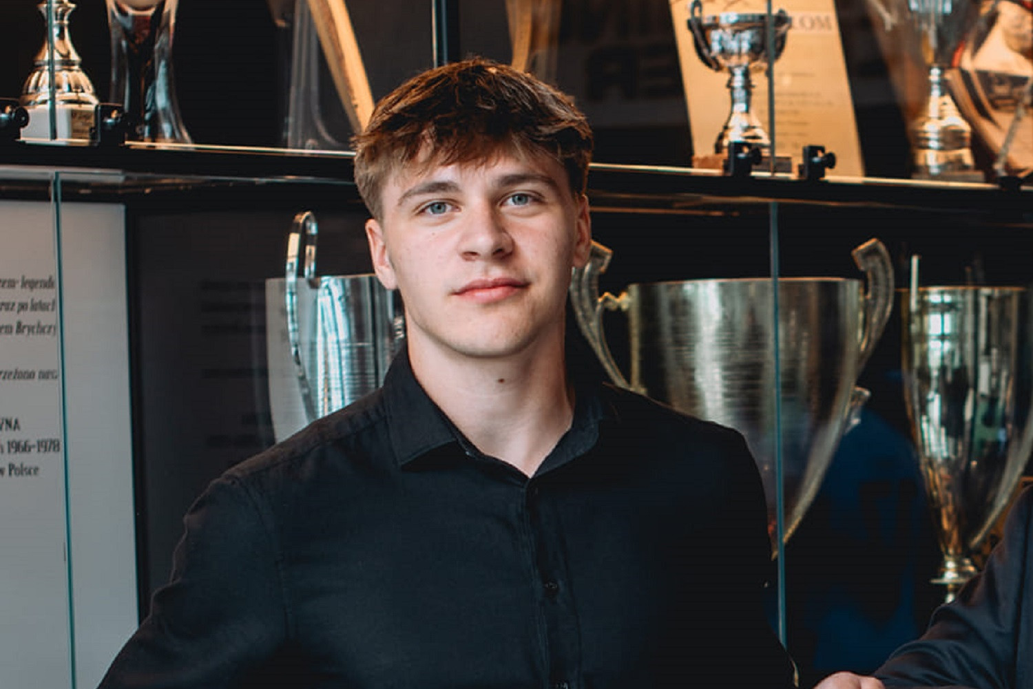 Wybrał Legię Warszawa kosztem Lecha Poznań. Mocny koniec roku młodego skrzydłowego