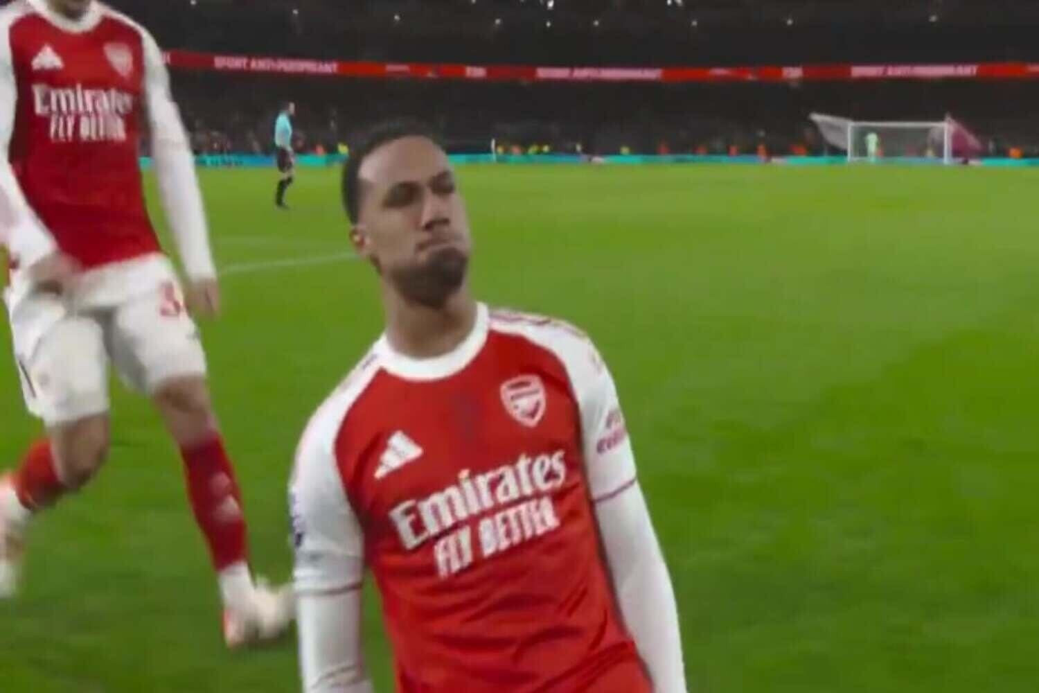 Arsenal zakończy rok na szczycie Premier League. „Kanonierzy” nokautem przerywają świetną serię Aston Villi [WIDEO]