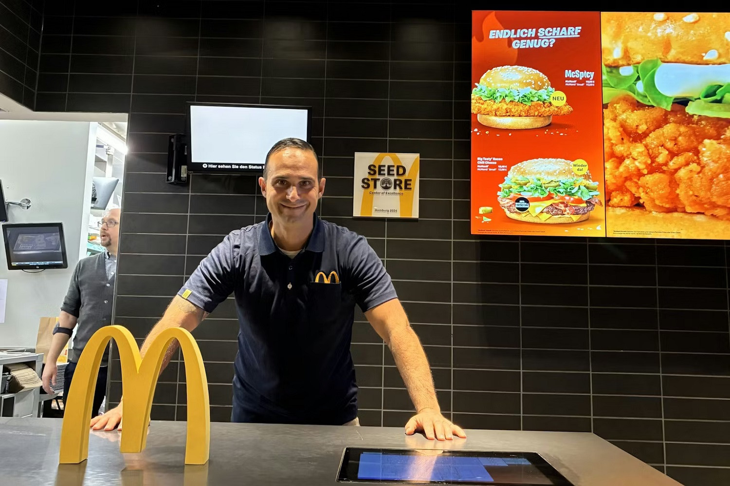 Prowadził Werder Brema czy Herthę, teraz pracuje w... McDonald's