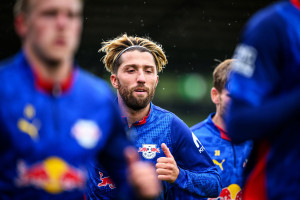 OFICJALNIE: Kevin Kampl rozwiązał kontrakt i zawiesił karierę. Poruszający powód