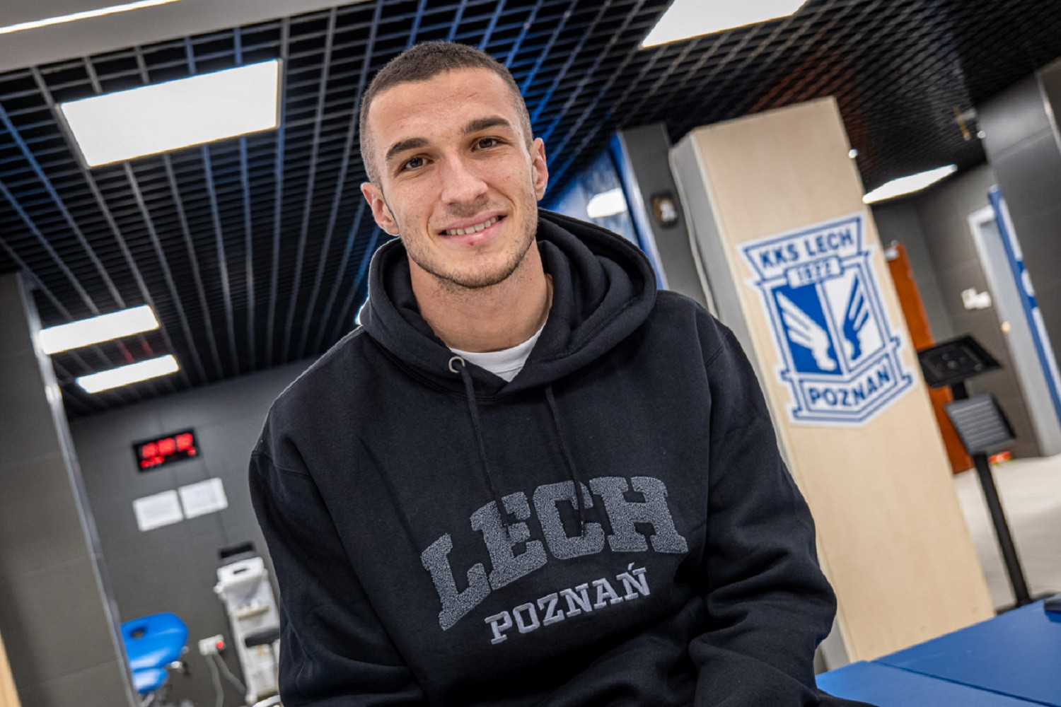 To spodobało się nowemu bramkarzowi Lecha Poznań. „Bardzo tęskniłem za takim sposobem podejścia”