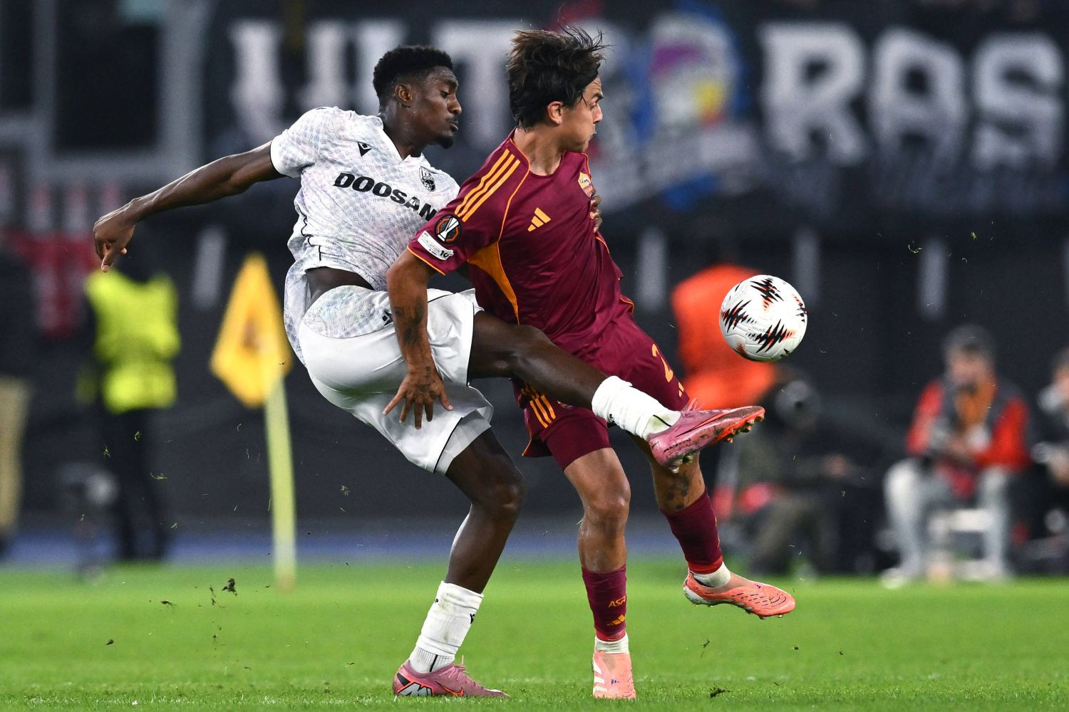 Pisa SC ma nowego napastnika. Pobiła rekord z... 1990 roku [OFICJALNIE]