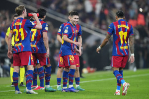 OFICJALNIE: „Wewnętrzny transfer” FC Barcelony. 20-latek zarejestrowany w pierwszej drużynie