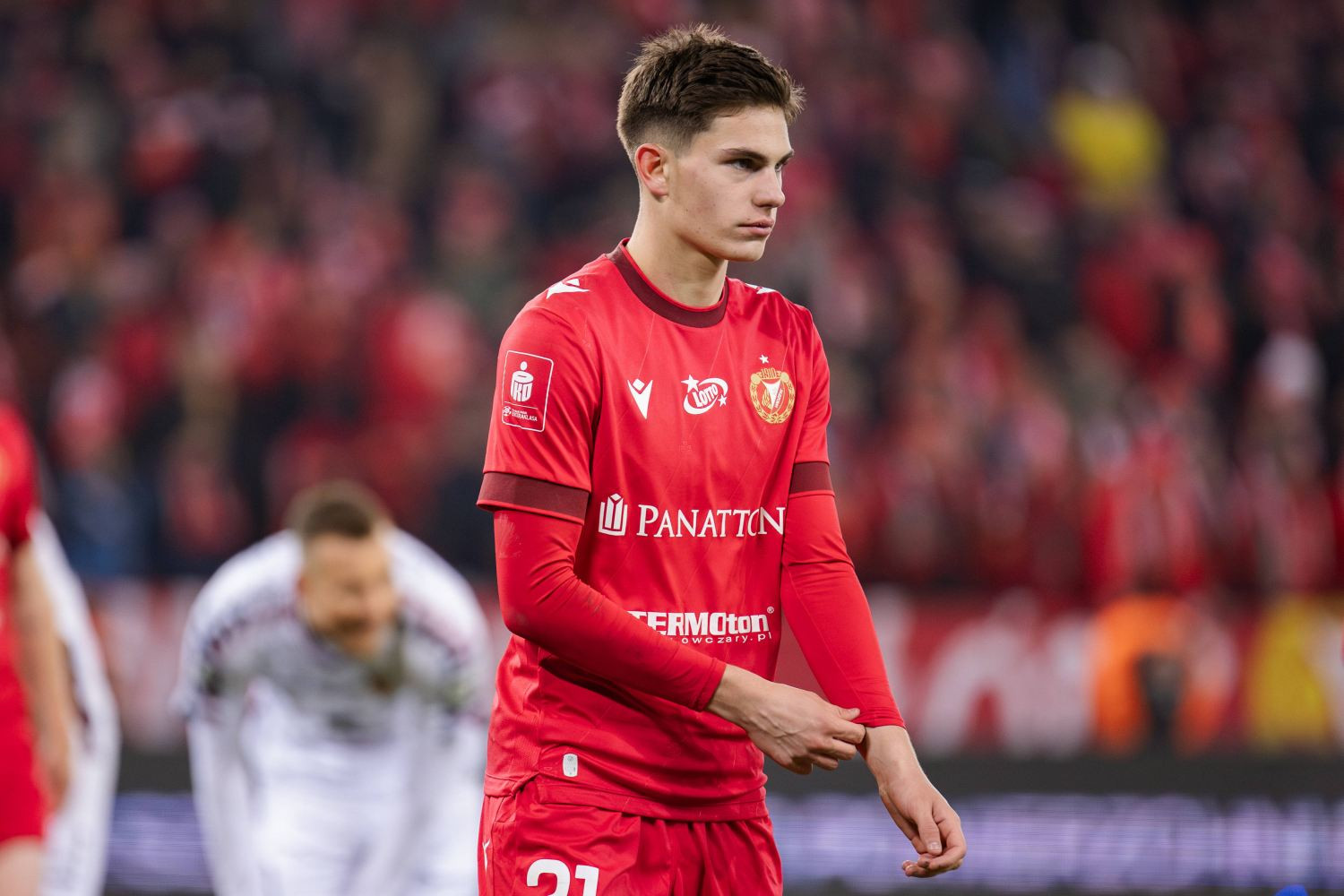 OFICJALNIE: Widzew Łódź wypożyczył 19-letniego obrońcę. Jest opcja wykupu