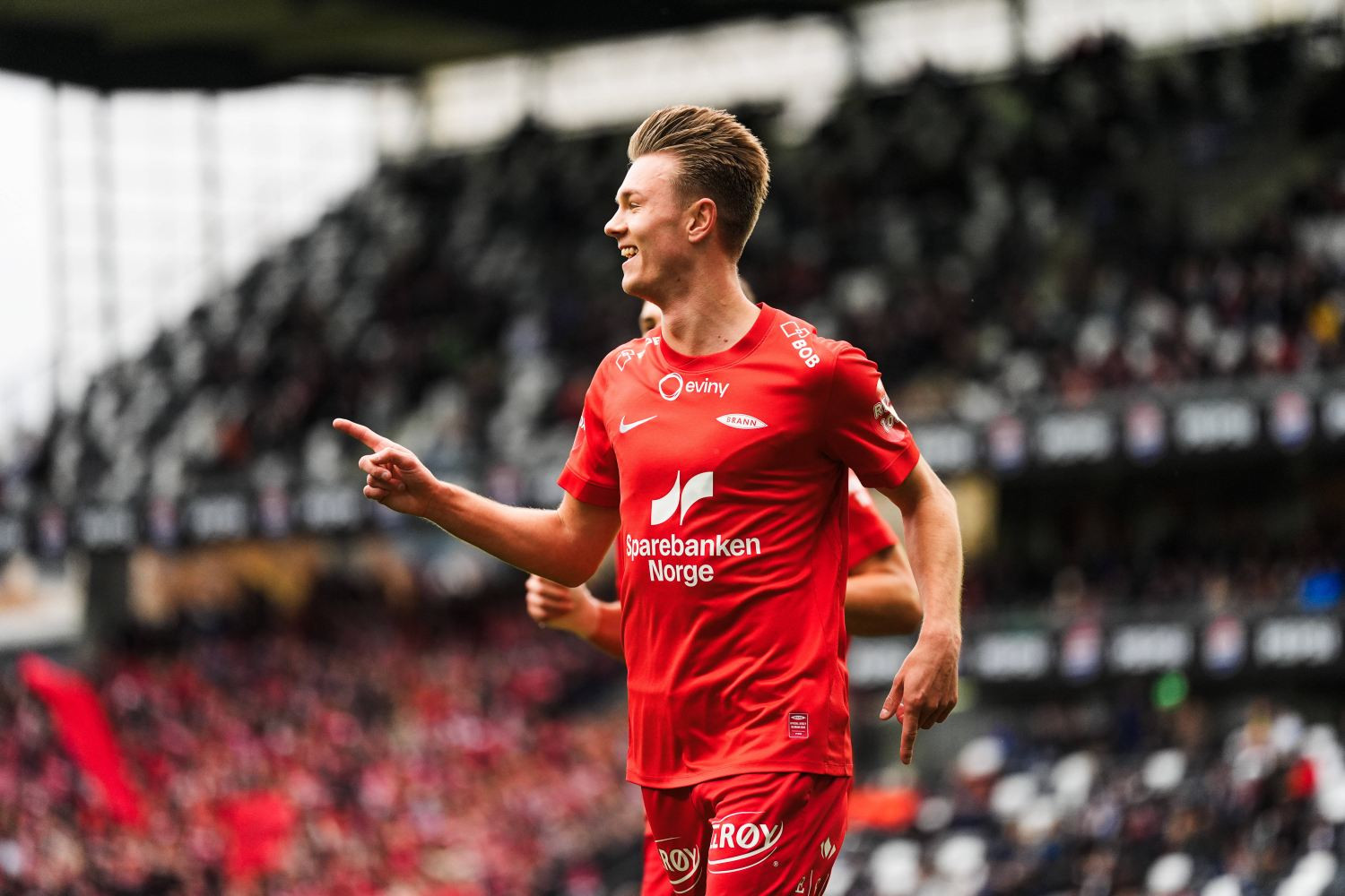 POTWIERDZONE: Pomocnik otrzymał ofertę z Widzewa Łódź