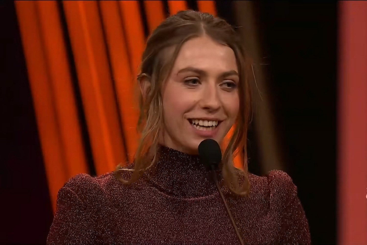 Klaudia Zwolińska wygrywa plebiscyt na Najlepszego Sportowca Polski w 2025 roku. Robert Lewandowski z Czempionem Stulecia