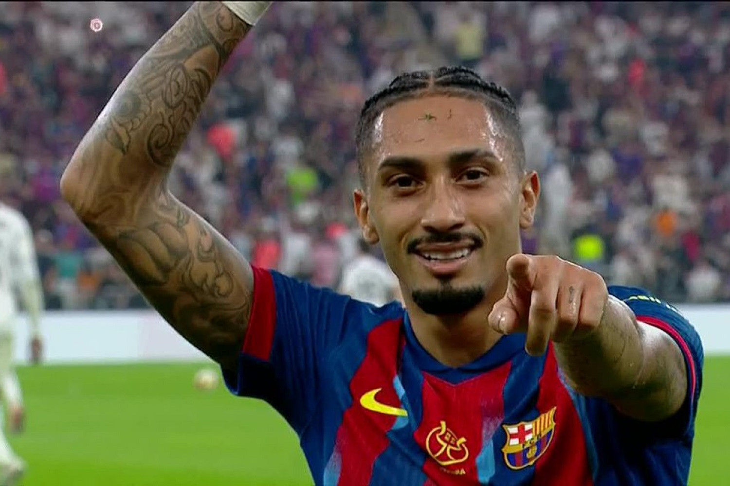 Minął rok, a Raphinha znów z dubletem. FC Barcelona sięga po Superpuchar Hiszpanii [WIDEO]