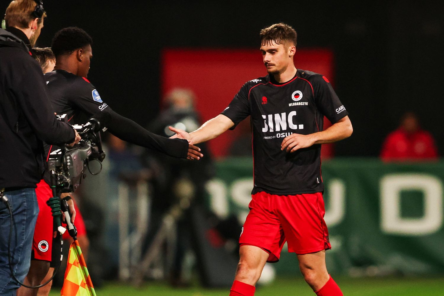 Szymon Włodarczyk na wylocie z klubu