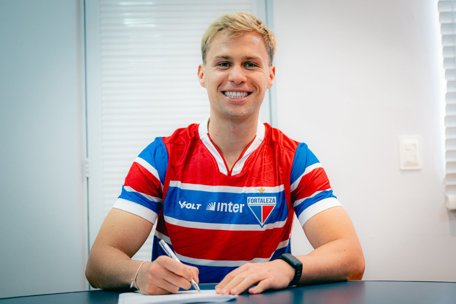 OFICJALNIE: Ronald Falkoski nie dla Górnika Zabrze. Pomocnik zmienił klub w Brazylii