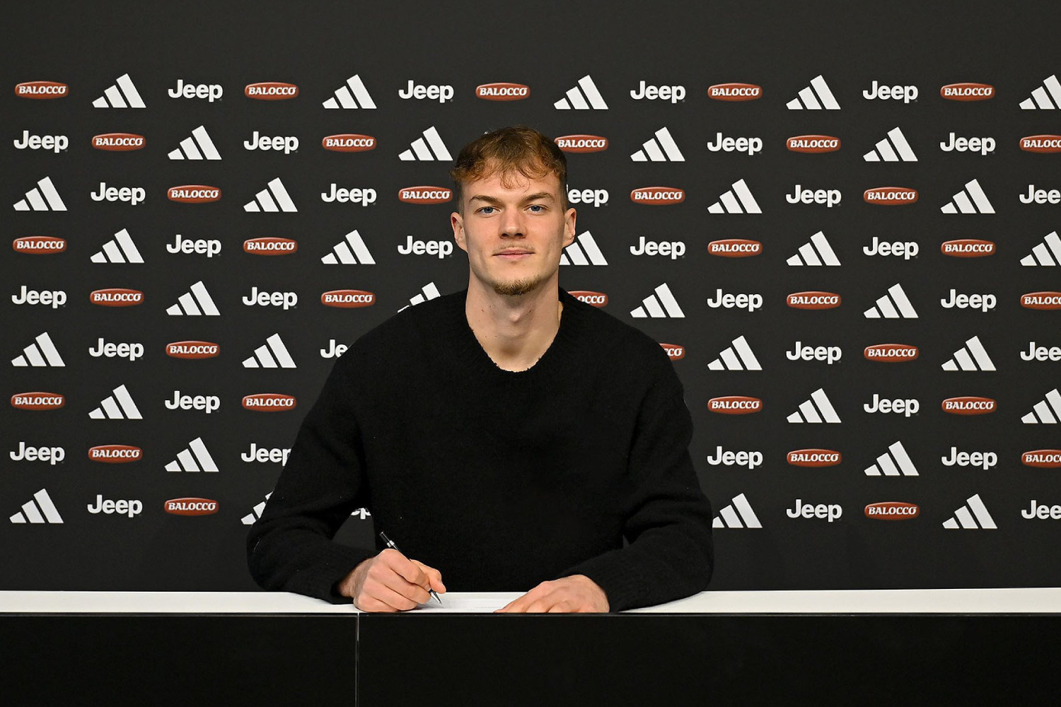 OFICJALNIE: Polski talent na dłużej w Juventusie