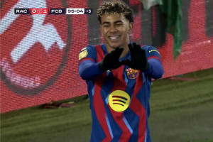 Opóźniony, ale jest awans! FC Barcelona gra dalej [WIDEO]