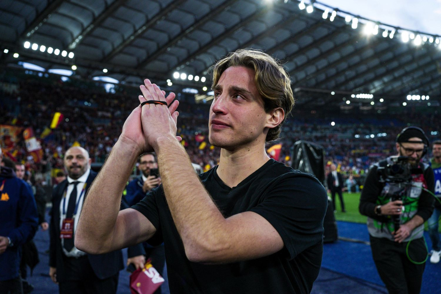 OFICJALNIE: Edoardo Bove wolnym zawodnikiem. AS Roma umożliwiła mu powrót do piłki