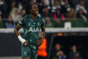 OFICJALNIE: Mathys Tel poza kadrą Tottenhamu na mecz Ligi Mistrzów. Wymusi transfer jeszcze w styczniu?