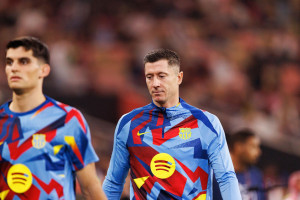 Robert Lewandowski ma stamtąd konkretne opcje. Naciskają!