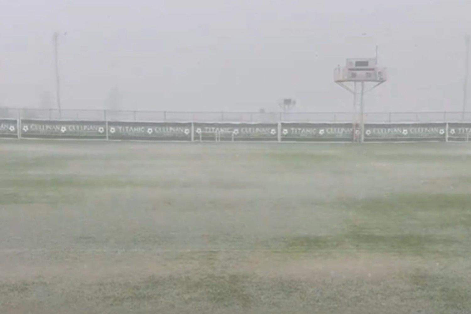 Załamanie pogody w Turcji. Sparingi polskich klubów przerwane [WIDEO]