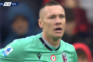 Kompromitujący tydzień w wykonaniu Łukasza Skorupskiego. Czerwona kartka [WIDEO]