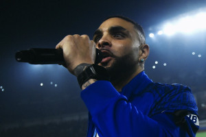 OFICJALNIE: Egzotyczny transfer Layvina Kurzawy. Zagra dla dziewięciokrotnego mistrza kraju