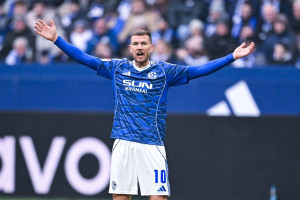 Magiczny debiut Edina Džeko. Tym golem Bośniak przeszedł do historii [WIDEO]