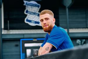 OFICJALNIE: Birmingham City z dwoma ciekawymi transferami bramkostrzelnych piłkarzy