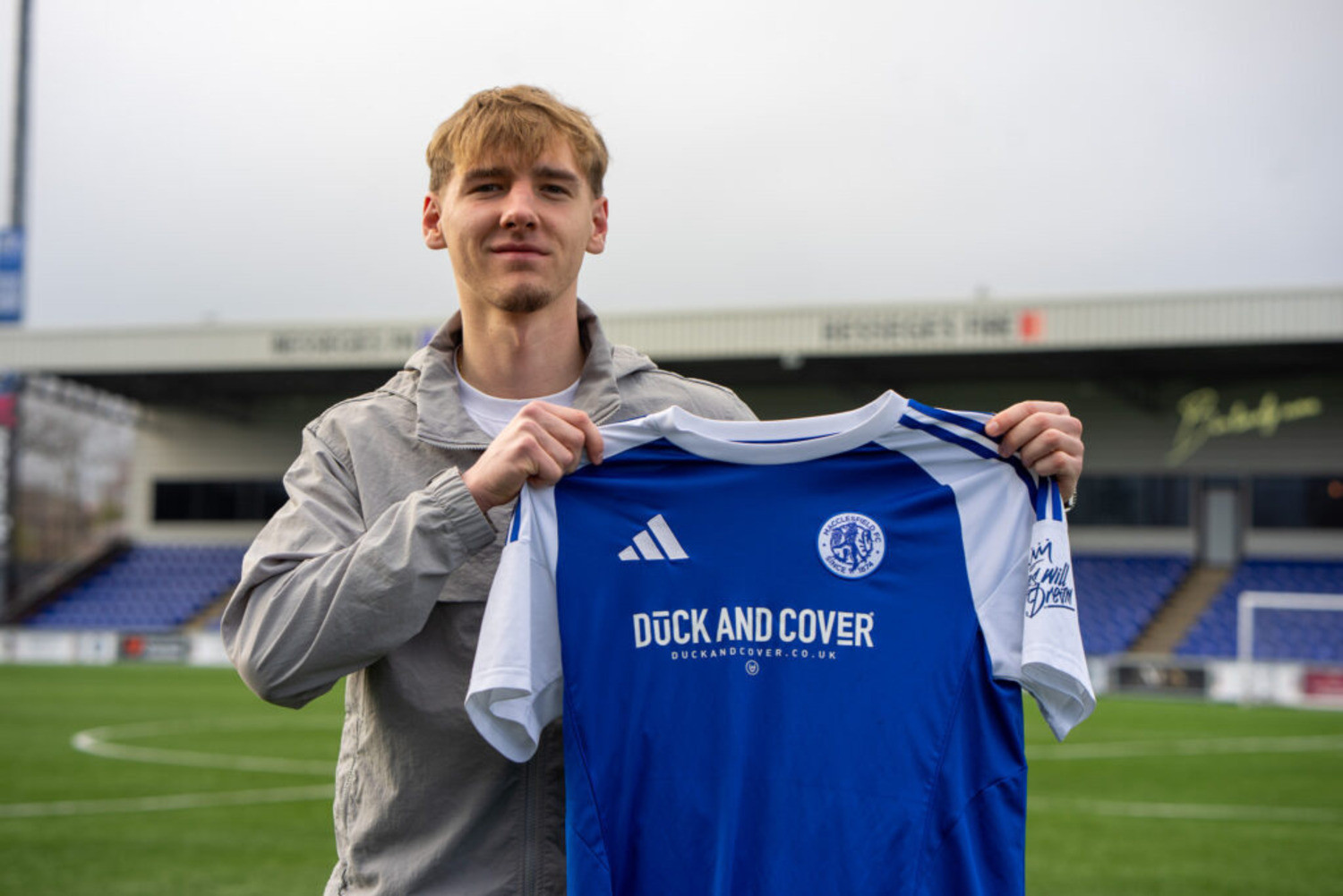 OFICJALNIE: Szóstoligowy pogromca Crystal Palace wypożyczył Polaka... na miesiąc