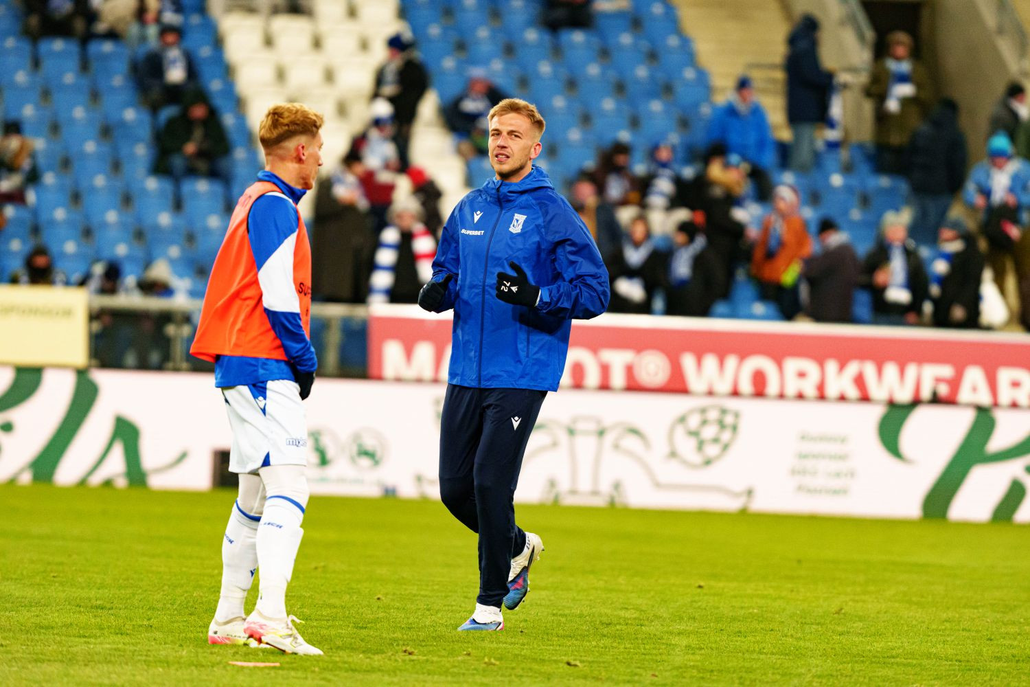 Kibice Lecha Poznań tracą do niego cierpliwość. „Ile można?! Jeden z najgorszych w Ekstraklasie...”
