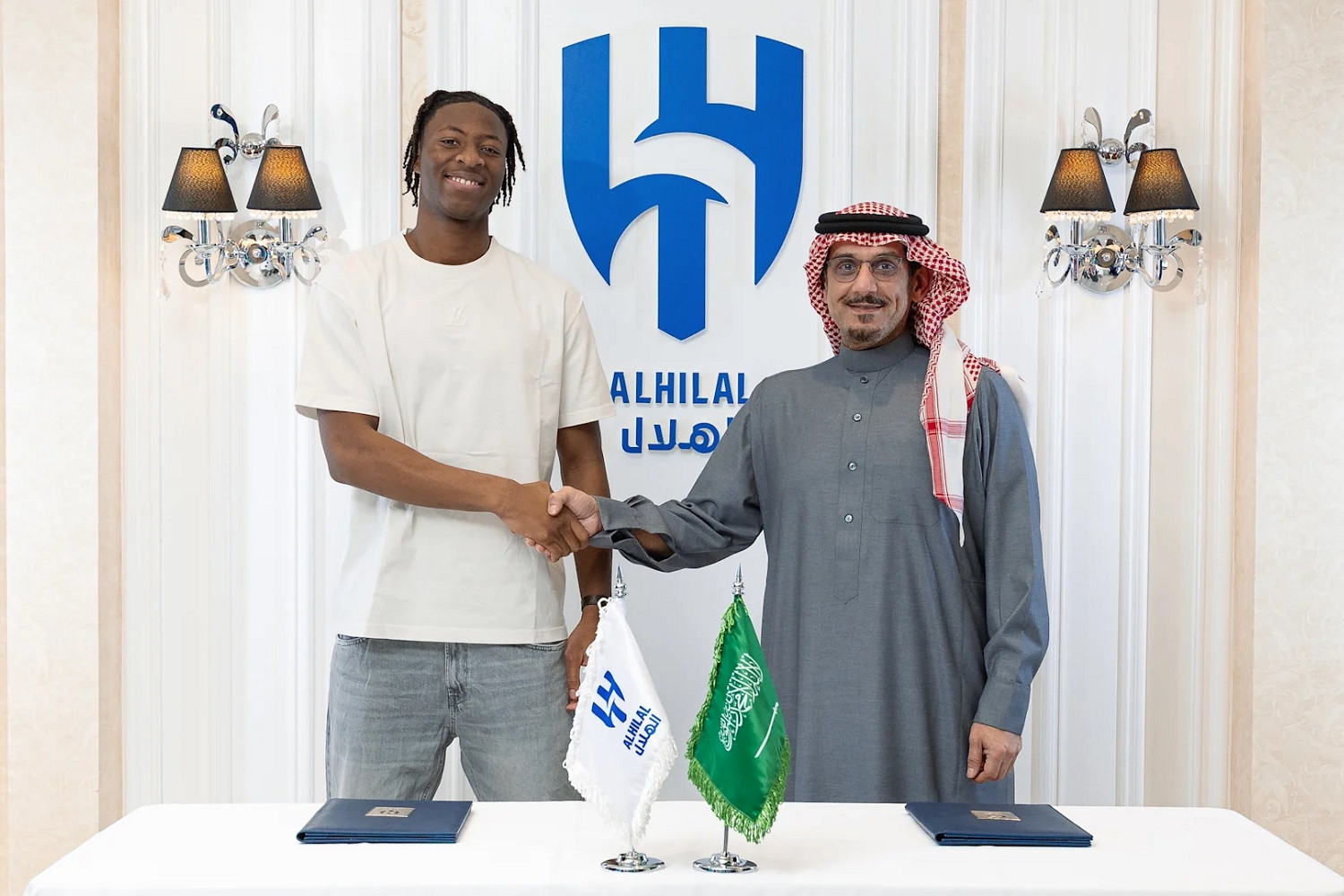 Nie tylko Karim Benzema. Al-Hilal pozyskało napastnika za 30 milionów euro [OFICJALNIE]