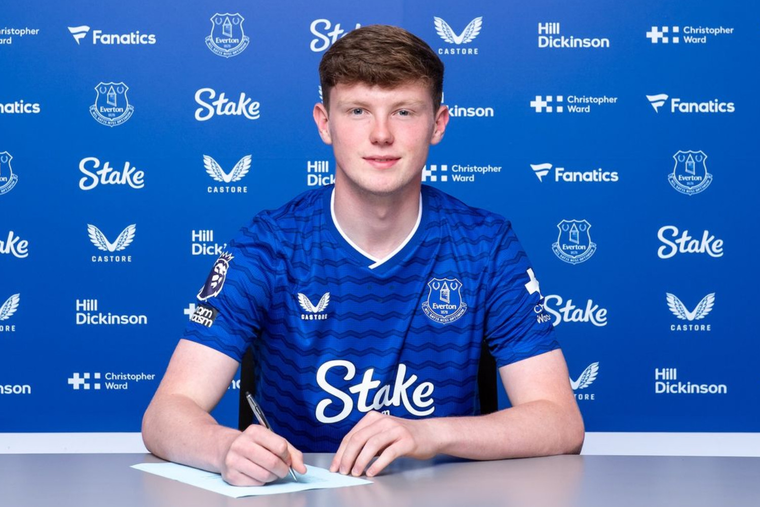 Z Evertonu na zaplecze Ekstraklasy [OFICJALNIE]