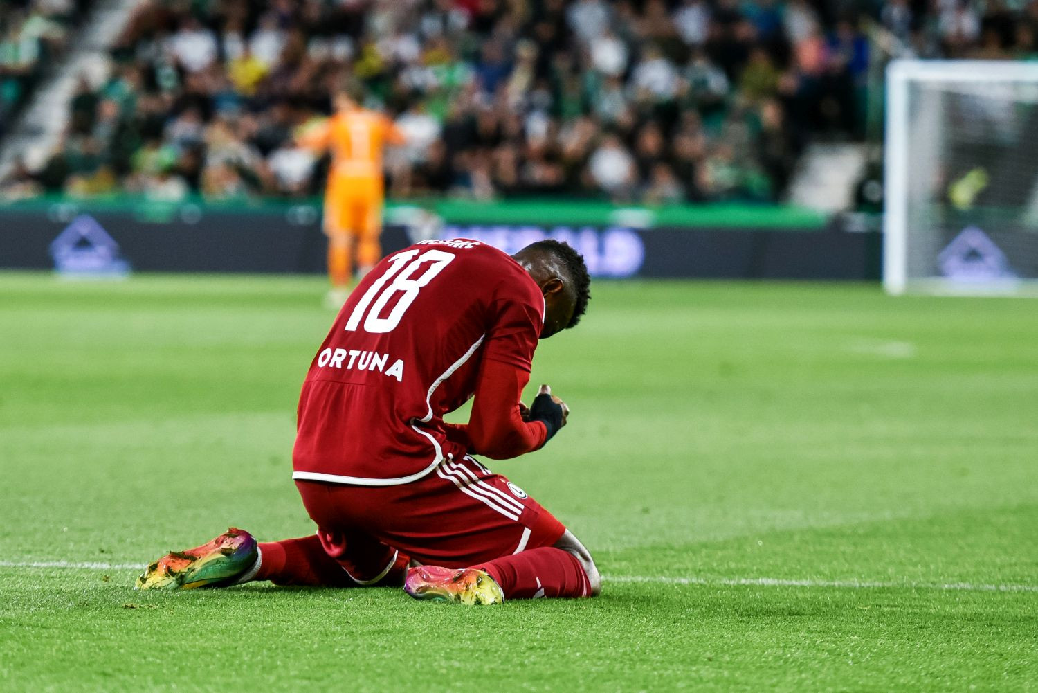 Legia Warszawa ma już „nowego” napastnika?! Wielki powrót [POTWIERDZONE]