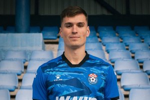 OFICJALNIE: Były napastnik Lecha Poznań i Widzewa Łódź zmienił zespół za granicą