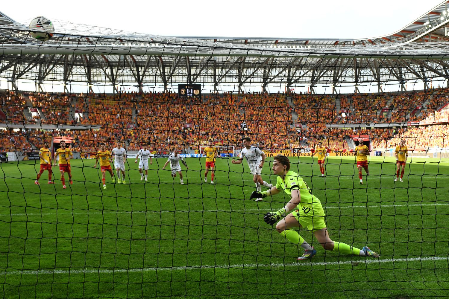 Podstawowy gracz Jagiellonii Białystok zapytany o transfer. „Nie jest tajemnicą, że jestem w kręgu zainteresowań”